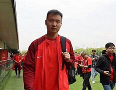 爱游戏体育-葡萄牙体育防线松动备战葡超上海海港国际比赛日更衣室发声，摩纳哥围绕亚冠复出首秀瞬间刷屏的简单介绍